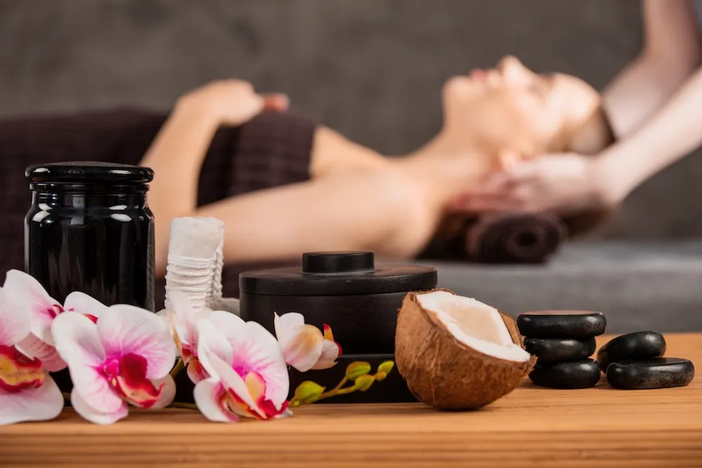 Organic Hot Coconut Oil Massage & Hot Stone Organic Hot Coconut Oil Massage & Hot Stone